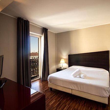 Hotel Cavour By Lvg Hotel Collection Novara Exteriör bild