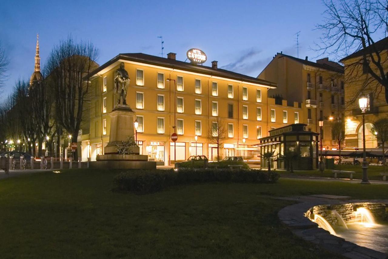 Hotel Cavour By Lvg Hotel Collection Novara Exteriör bild