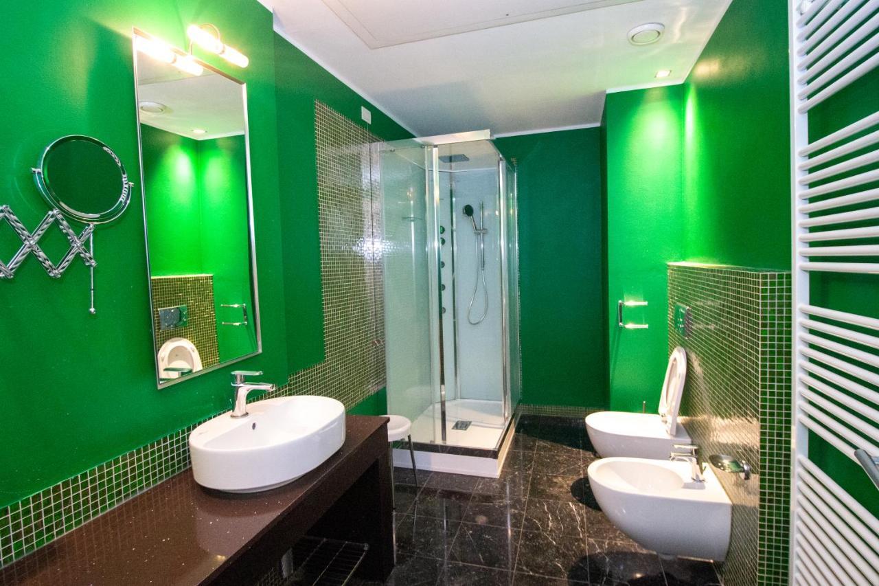 Hotel Cavour By Lvg Hotel Collection Novara Exteriör bild